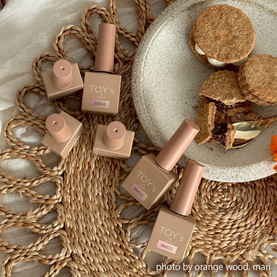 TOY's x INITY Biscuit Mag (Magnetic Gel) Collection - Full 6pc set/Individual bottles